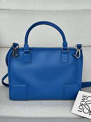 Colestore  Loewe Small Amazona 180 bag in soft calfskin Royal Azur 24.5 x 18.5 x 10 cm - 4