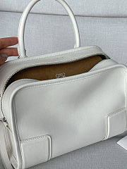 	 Colestore Loewe Small Amazona 180 bag in soft calfskin White 24.5 x 18.5 x 10 cm  - 4