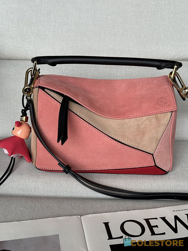 Colestore Loewe Puzzle 10 FW15 Runway re-edition in calfskin suede Pecan/Parrot Pink 24x16x10cm - 1