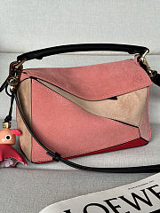 Colestore Loewe Puzzle 10 FW15 Runway re-edition in calfskin suede Pecan/Parrot Pink 24x16x10cm - 2