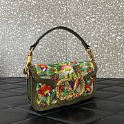 Colestore Valentino Garavani Loco Small Vlogo Flower Beaded Convertible Shoulder Bag 19x10.5x5cm - 6