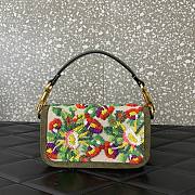 Colestore Valentino Garavani Loco Small Vlogo Flower Beaded Convertible Shoulder Bag 19x10.5x5cm - 5