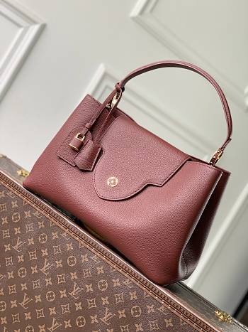 Colestore Louis Vuitton Capucines MM Taurillon Leather Burgundy 37.5 x 15.5 x 24cm