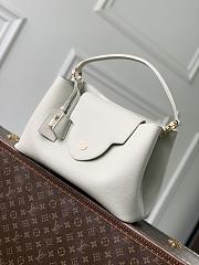 Colestore Louis Vuitton Capucines MM Taurillon Leather Light Grey 37.5 x 15.5 x 24cm - 1
