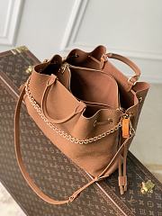 Colestore  Louis Vuitton Bella Tote Mahina Leather Cognac 32 x 23 x 13 cm - 4