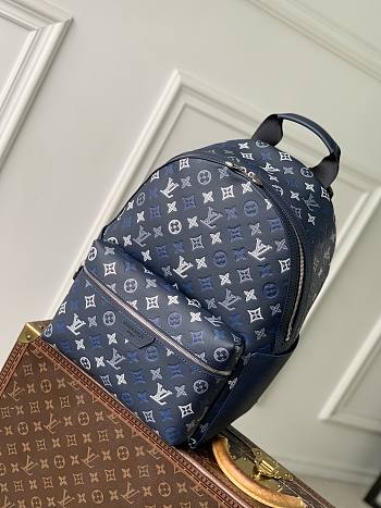 Colestore Louis Vuitton Discovery PM Backpack Monogram Shadow Navy Blue 30 x 40 x 20 cm