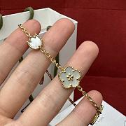 Colestore Van Cleef & Arpels Lucky Spring Butterfly bracelet, 5 motifs Yellow gold, Agate, Lapis Lazuli, Mother-of-pearl size 18.5cm - 4
