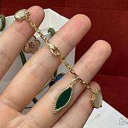 Colestore Van Cleef & Arpels Lucky Spring Butterfly bracelet, 5 motifs Yellow gold, Agate, Lapis Lazuli, Mother-of-pearl size 18.5cm - 2