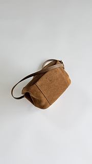 Colestore YSL Saint Laurent LE 5 À 7 BABY BEA in suede in Brown 18x16x13cm (28cm) - 4