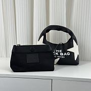 Colestore Marc Jacobs The Sack Bag Star Patchwork Black White 24x16x13cm - 6