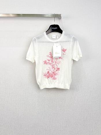 Colestore Dior Dioriviera Embroidered Short-Sleeved Sweater White Virgin Wool and Silk Knit with Pink Toile de Jouy Floral Garden Motif