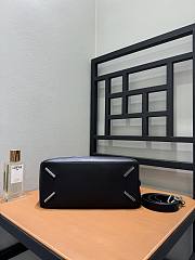 Colestore  Loewe Medium Puzzle Featherlight bag in nappa lambskin Black  29 x 19 x 14cm - 3