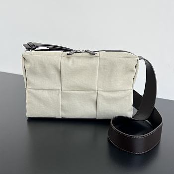 Colestore Bottega Veneta Medium Arco Camera Bag 27x19x9cm