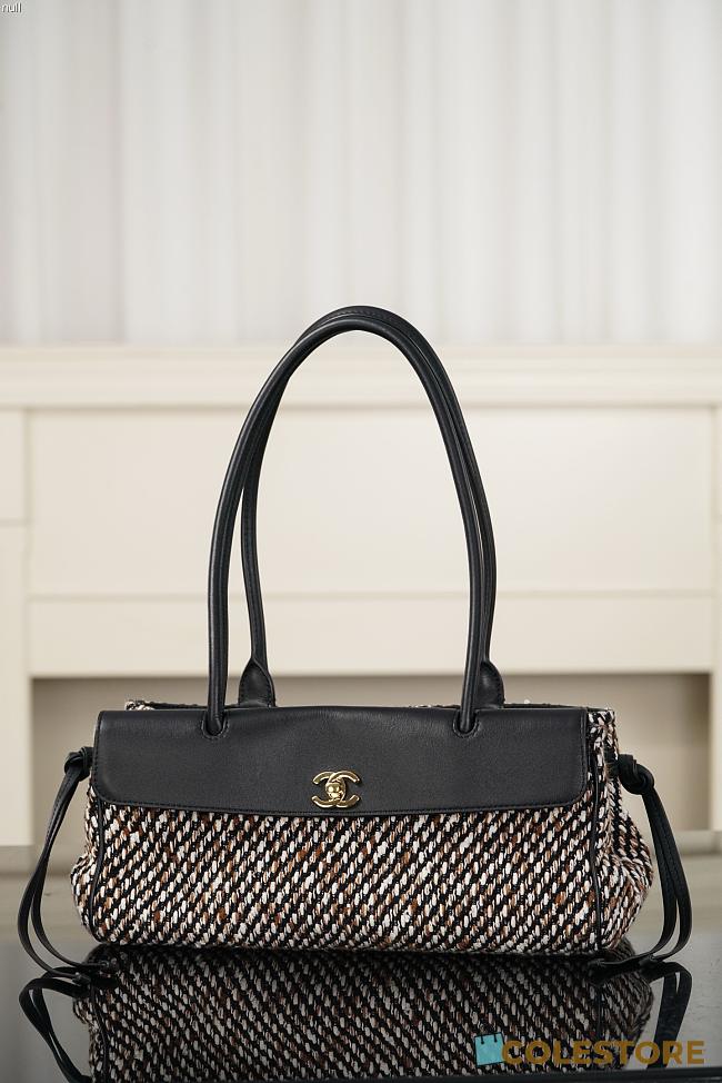 Colestore Chanel Small Urban Essential East West Shopping Bag 30.5x15x11.5cm - 1