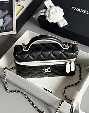 Colestore Chanel Vanity Bag with Top Handle and Chain Strap Black Quilted Leather with Silver-Tone Hardware 17x19.5x5.5cm - 3