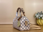 Colestore Louis Vuitton Speedy Bandoulière 20  Damier Azur Canvas Banana Yellow 20.5 x 13.5 x 12 cm - 5