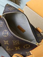 Colestore Louis Vuitton Rickshaw Monogram Canvas material 28 x 18 x 11 cm - 2