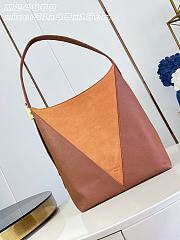 Colestore  Louis Vuitton Flight Mode Low Key Hobo MM Cognac 31 x 35 x 18 cm - 1