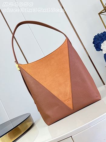 Colestore  Louis Vuitton Flight Mode Low Key Hobo MM Cognac 31 x 35 x 18 cm