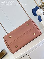 Colestore  Louis Vuitton Flight Mode Low Key Hobo MM Cognac 31 x 35 x 18 cm - 5