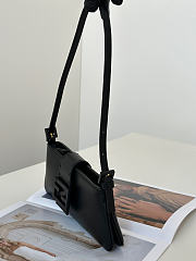 Colestore Fendi Baby B. Black leather mini-bag  24x3.5x10cm - 6