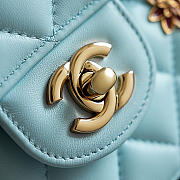 Colestore Chanel Classic Flap bag in Light blue Quilted leather Featuring Embroidered Floral details and Gold-tone Hardware 25.5x15.5x6.5cm - 4