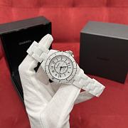 Colestore  Chanel J12 watch Calibre 12.1, 38 mm - White ceramic  - 3