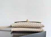 Colestore  Bottega Veneta Women's Knot Lock in Ecru 25×16×5.5cm - 2