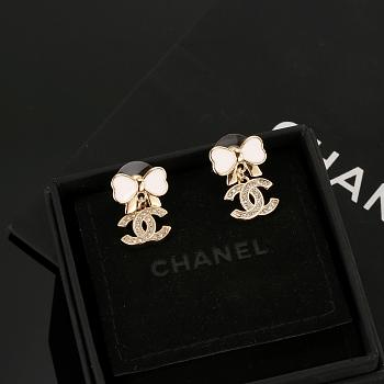 Colestore Chanel crystal drop earrings 