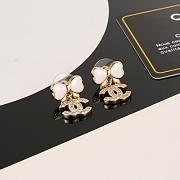 Colestore Chanel crystal drop earrings  - 2