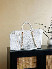Colestore Chanel Large Shopping Bag   Braided Straw, Suede Calfskin & Gold-Tone Metal  White 38cm - 1