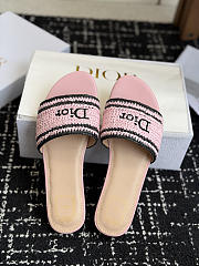 Colestore Dior Dioriviera Dior Woven Slide Soupir Pink Crocheted Raffia-Effect Technical Fabric - 2