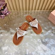 Colestore Miu Miu Canvas and leather thong sandals Beige/Brandy - 3