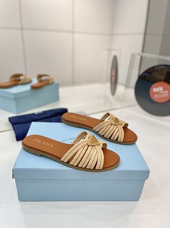 Colestore Prada Crochet slides Beige