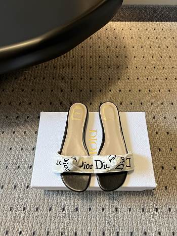 Colestore Dior J'Adior Slide Black Embroidered Cotton