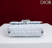 Colestore Dior My Tender Dior Top Handle Mini Bag Ice Blue Macrocannage Lambskin 21 x 11.5 x 7 cm - 2
