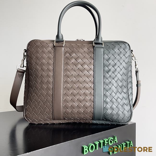 Colestore Bottega Veneta Intrecciato Leather Briefcase in a Brown and Grey Woven 40x31x6cm - 1
