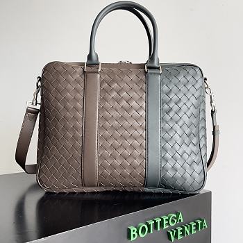 Colestore Bottega Veneta Intrecciato Leather Briefcase in a Brown and Grey Woven 40x31x6cm