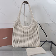 Colestore Miu Miu Ivy raffia-effect woven tote bag Chalk White/Black 35 x 40 cm - 4