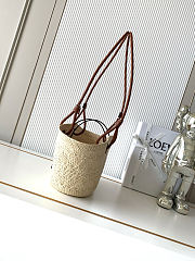 Colestore Loewe Small Anagram basket bag in iraca palm and calfskin Natural/Tan 34 x16.5 x13 cm - 4