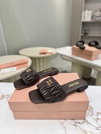 Colestore Miu Miu Matelassé nappa leather slides Briarwood