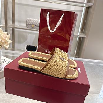 Colestore  Gucci Double G Slide Sandals in Raffia Crochet