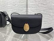 Colestore Dior Medium Dior Médaillon Flap Bag Black Grained Calfskin 23 x 16 x 6.5 cm - 1