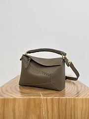 Colestore Loewe Small Puzzle Edge Diamond Top-Handle Bag in Brown 24 x 10.5 x 16.5cm - 5