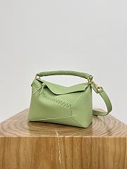 Colestore Loewe Small Puzzle Edge Diamond Top-Handle Bag in Light Green 24 x 10.5 x 16.5cm - 2