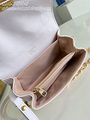 Colestore Louis Vuitton Pochette Métis East West Light Bliss Couture 21.5 x 13.5 x 6 cm - 5