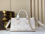 Colestore Louis Vuitton Onthego East West Light Bliss Couture 25 x 13 x 10 cm - 1