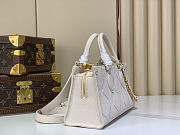 Colestore Louis Vuitton Onthego East West Light Bliss Couture 25 x 13 x 10 cm - 4