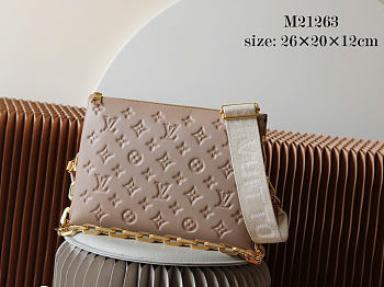 Colestore Louis Vuitton Coussin PM Taupe M21263 26x20x12cm