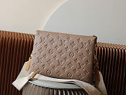 Colestore Louis Vuitton Coussin PM Taupe M21263 26x20x12cm - 3